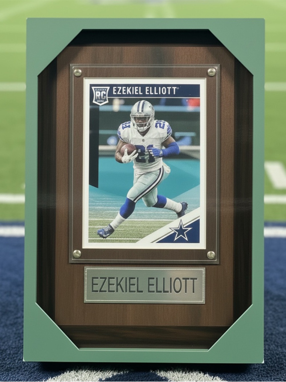 Collectible 2019 Ezekiel Elliot Dallas Cowboys Plaque Dunross Sealed Mint Sale